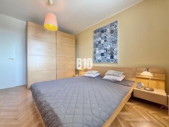 CENTRUM MESTA - útulný zariadený veľký 3i byt - 6