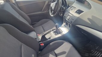 Mazda 3 1.6 benzín - 6