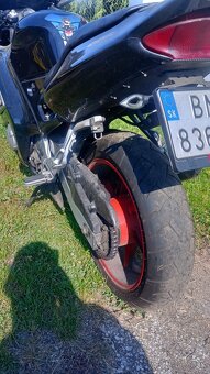 Honda cbr 600f - 6