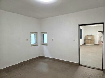 výrobná/skladová Hala 700+m2 až 1250m2 - 6