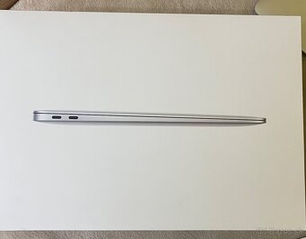 Macbook Air 13, 13,3 palca, i3, 8GB Ram, 256GB - 6