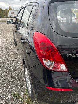 Hyundai i20  66400 km - 6