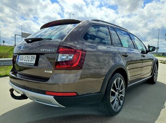 ŠKODA OCTAVIA SCOUT 2.0 TDi DSG REZERVOVANE⛔️ - 6