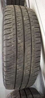 Michelin Agilis 215/65 r16c - 6