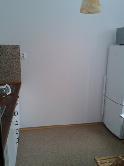 1izb Tehelna, zariadeny - 6