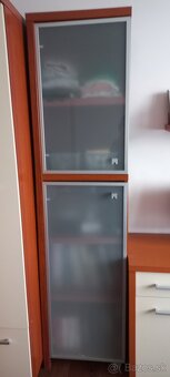 Nabytok a pisaci stolik - 6