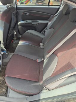 Kia rio - 6