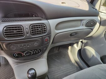 Predam Renault Megane Scenic - 6