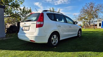 Hyundai i30 cw , kupované v SR, nízky najazd KM - 6