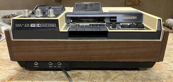 Predám mgf Akai - 6