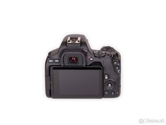 Canon eos 250d - 6