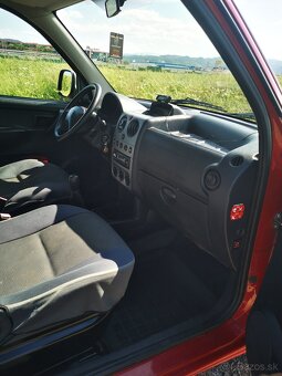 Citroen berlingo 1.4 - 6