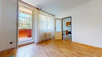 2i.byt 54m, loggia 7m, Púpavova ul.,Karlova Ves,pôvodný stav - 6