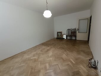 Priestranný byt vo výbornej lokalite mesta Tlmače-Lipník - 6