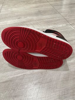 Air Jordan 1 Mid Gym Red Black White - 6