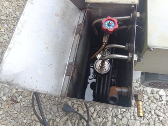 Predam horak na pouzity, stary olej - 6