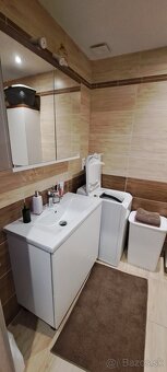 Dvojizbový byt blízko mesta s balkónom - 6