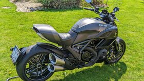 Ducati Diavel Carbon - 6