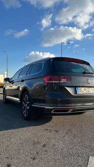 Volkswagen Passat Elegance - 6