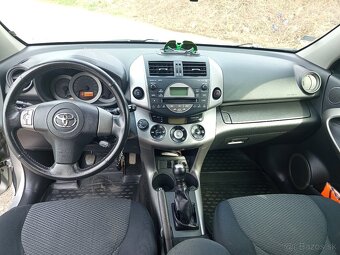 Toyota Rav4 - 6