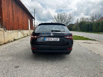 Škoda Superb Combi 2.0 TDI - 6