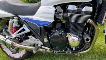 Suzuki gsx 1400 - 6