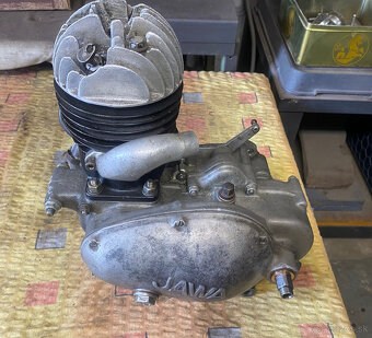 jawa pionier ,robot,predam motor - 6