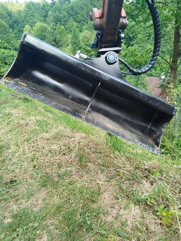 Hydraulická svahova lyžica - 6