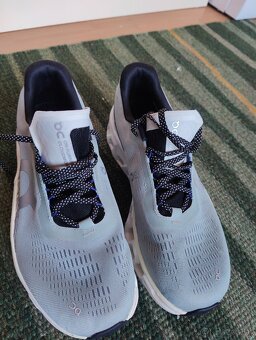 Bežecké topánky On cloud - 6