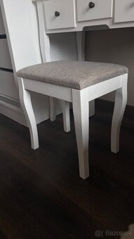 Toaletný stolík - 6