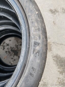 Goodyear 245/40 r18 - 6