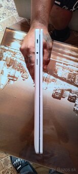 Samsung Galaxy Book Go LTE - 6