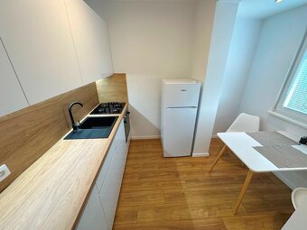 1izb. byt s loggiou, 37 m2, ul. Ľ. Zúbka, BA IV. - 6