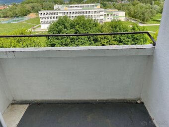 Prenajmem 2i v zaturci - 6