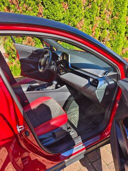 Toyota c-hr 2.0 liter hybrid GR SPORT - 6