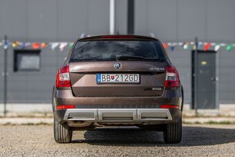 Škoda Octavia Combi Scout AT/6 135kW - 6