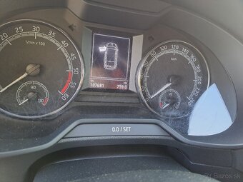 Skoda Octavia combi 2.0 TDI,DSG,naj.107000km,11/2019 - 6