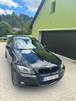 BMW 320d 2011 - 6