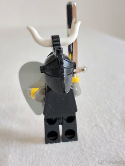 LEGO Castle 6032 Catapult Crusher - 6