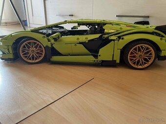 Lego Technic 42115 Lamborghini Sián FKP - 6