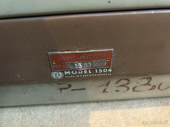 Pisaci stroj Consul, model 1504 - 6