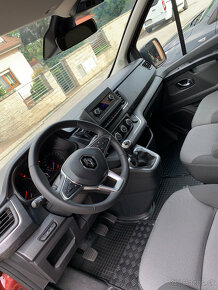 prenajom 9 miestne pozicovna mikrobus 8+1 - 6