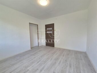 ZNÍŽENÁ CENA - 3 izbový byt s loggiou, s možnosťou krbu... - 6