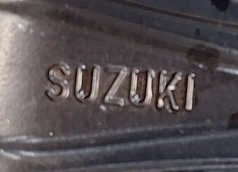 SUZUKI - 6