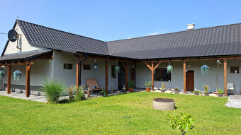 Na predaj krásny, útulný 5 izbový rodinný dom Senica. - 6