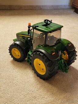 Bruder traktor John Deere 7930 - 6