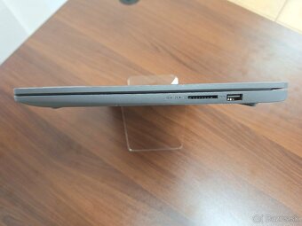 Lenovo IdeaPad Slim 3 - 6