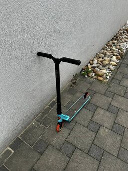 2 bicykle (HARO detsky, DRAG pre dospelych) + detská kolobež - 6