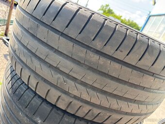 Letné pneu Bridgestone 285/45 r20 - 6