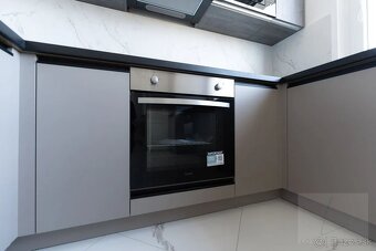 Moderný 3-Izbový byt po kompletnej rekonštrukcií na predaj - 6